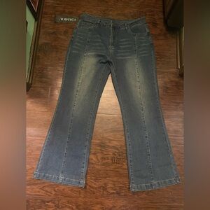 Emmiol Dark Wash Women’s Flared Jeans Size 12